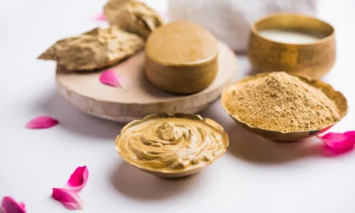 multani mitti and gulab jal face pack