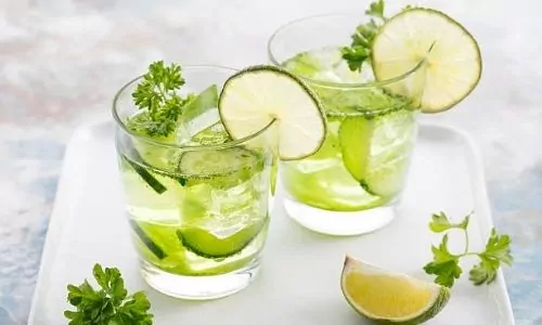 detox water benefits and recipe in hindi