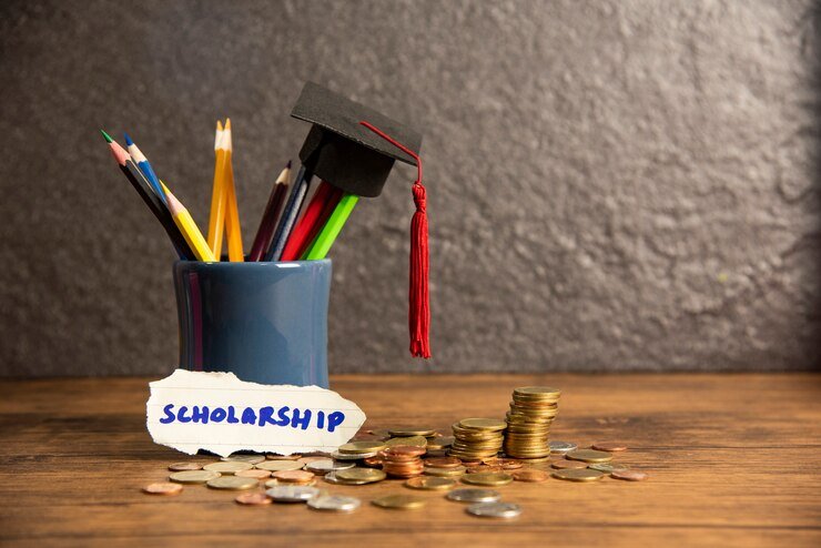 Your Grades Could Pay Off Big! Discover Top Merit-Based Scholarships!